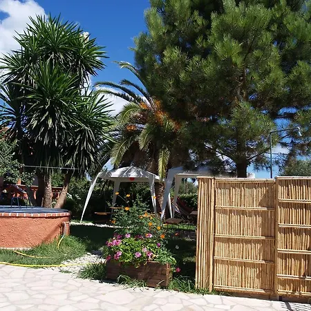 Armonia Studios Agios Georgios (Corfu)
