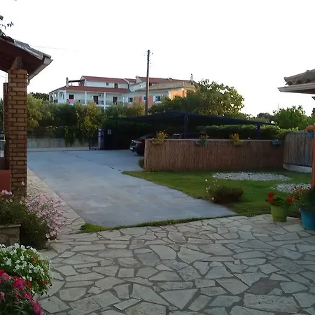 Armonia * Agios Georgios (Corfu)