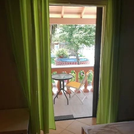 Armonia Apartment *